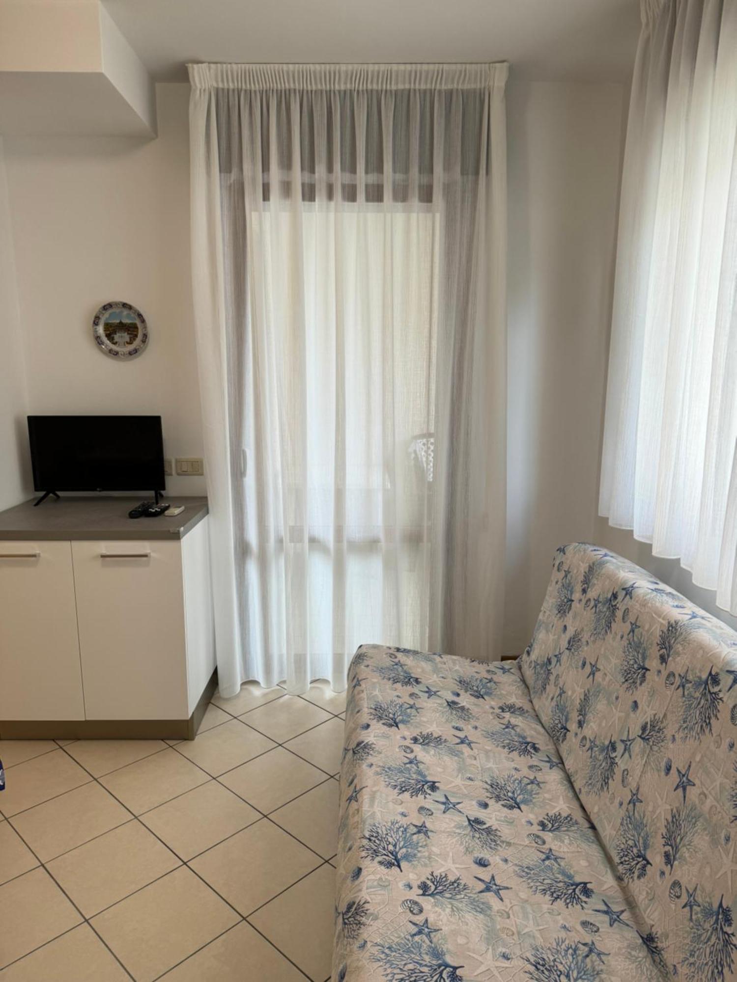 Condominio Laguna Grande Бибионе Екстериор снимка